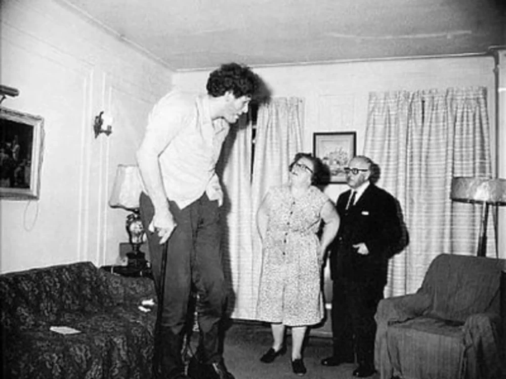 DIANE ARBUS A Jewish Giant at Home with His Parents in The Bronx N.Y