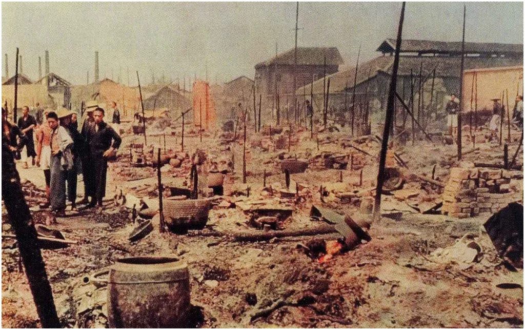 ROBERT CAPA KODACHROME IN HANKOU CHINA. JULY 19 1938. PHOTO 4 fotor 20240813122145