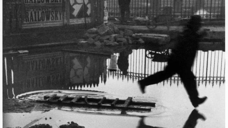 henri cartier bresson gare saint lazare